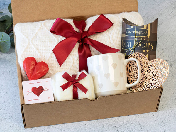 Sweetheart Box - J&F Gift Inc